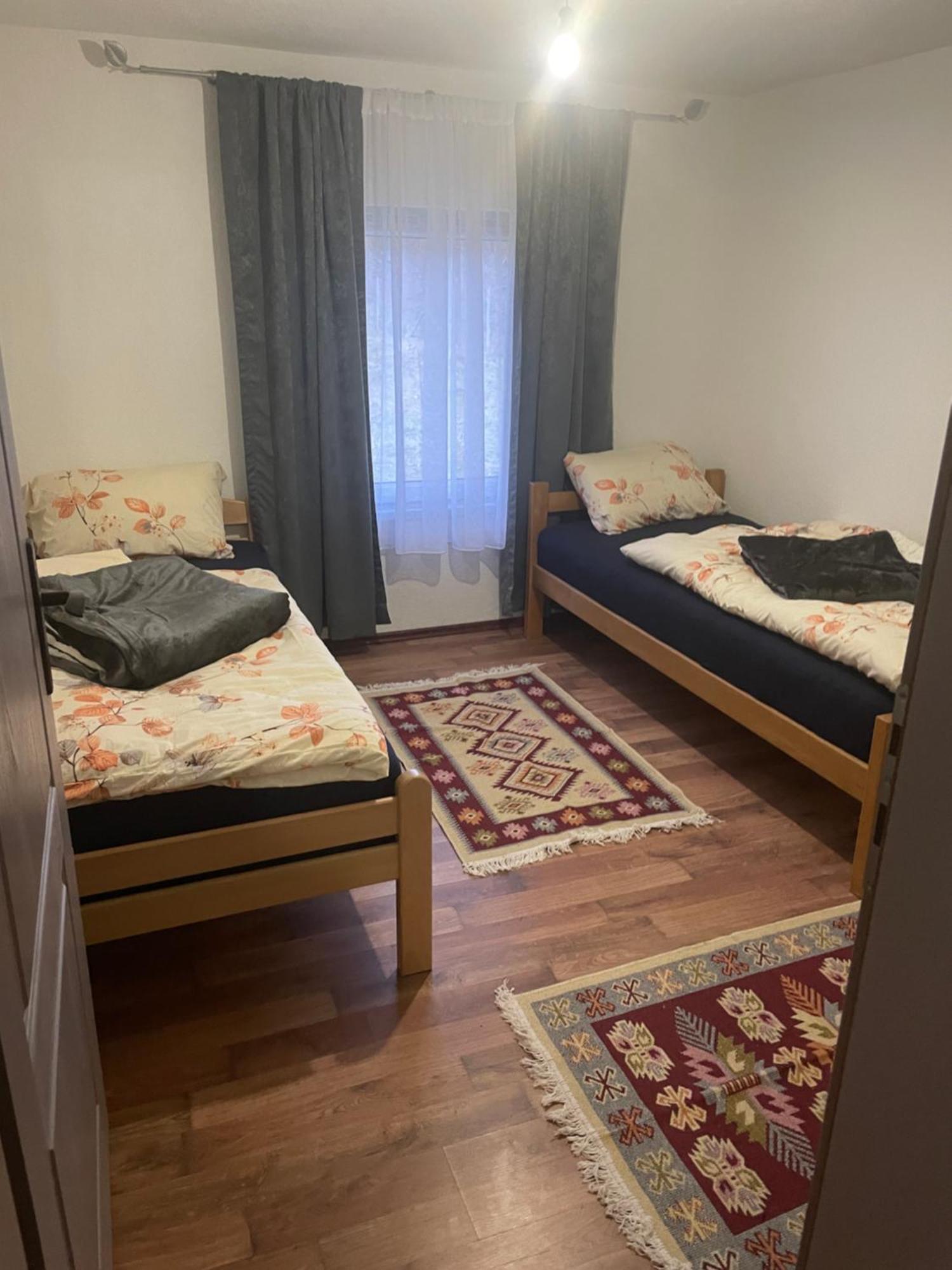 Bungalow House - 5 Rooms Zolaci Dış mekan fotoğraf